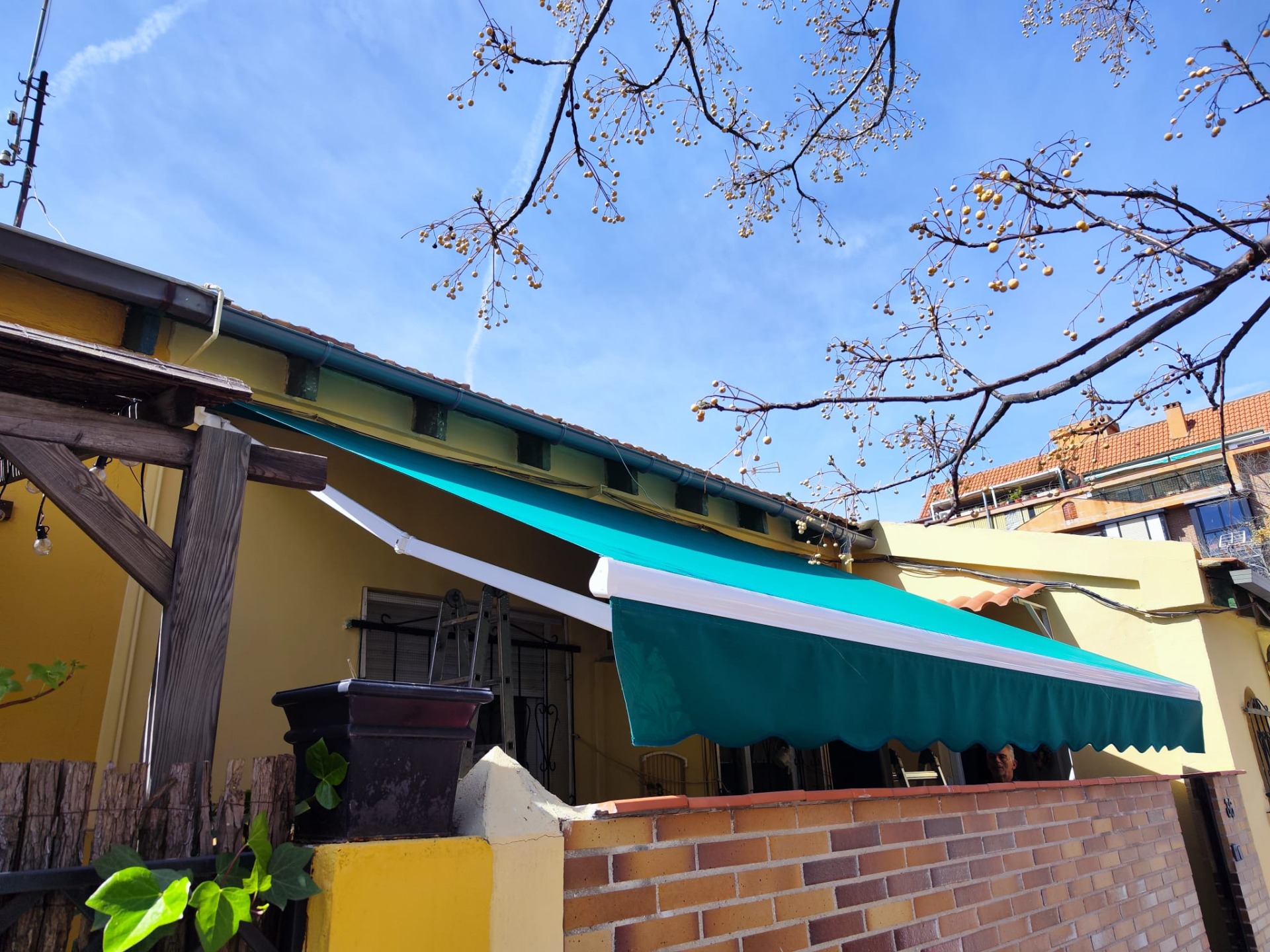 TOLDOS EXTENSIBLES FUENSALIDA